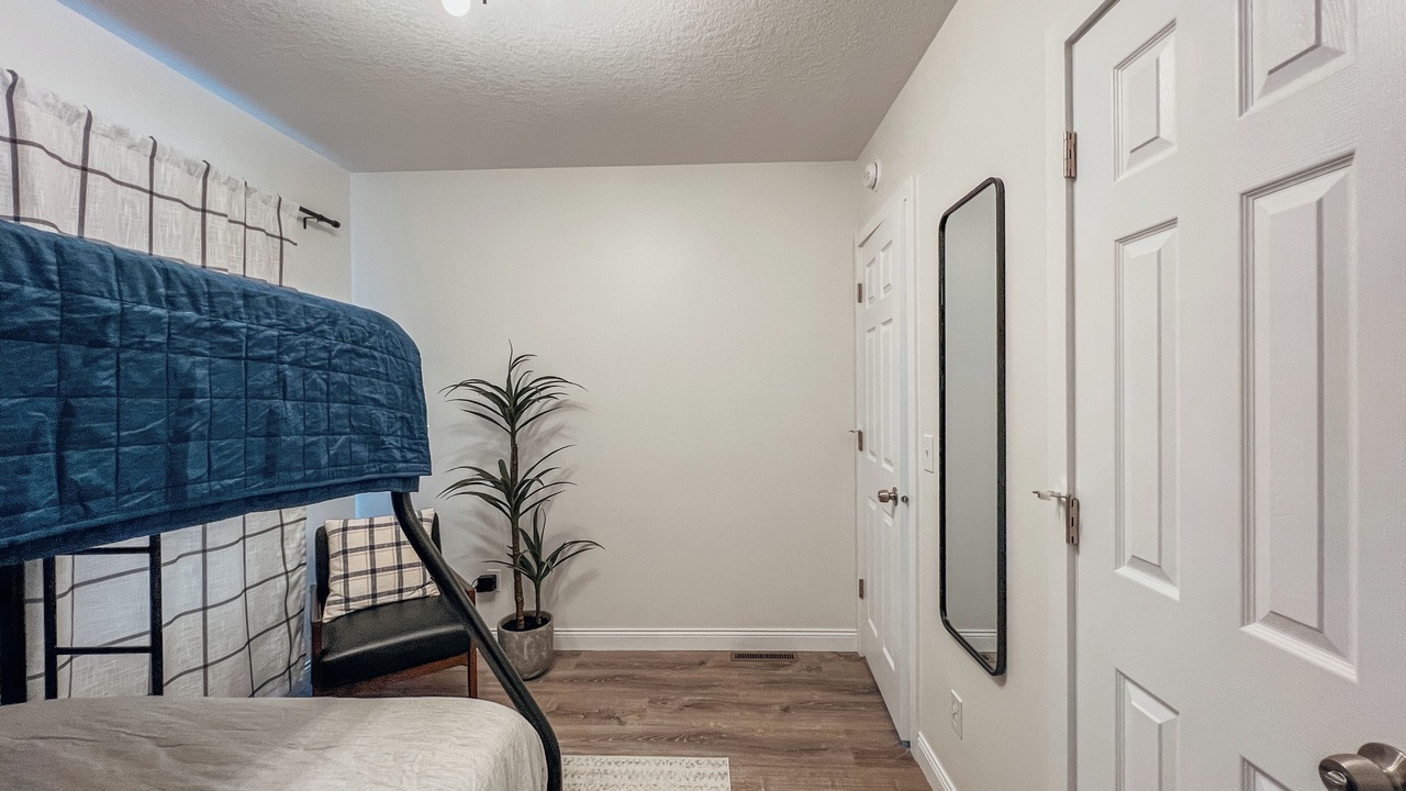 Photo of Bedroom in Northrup