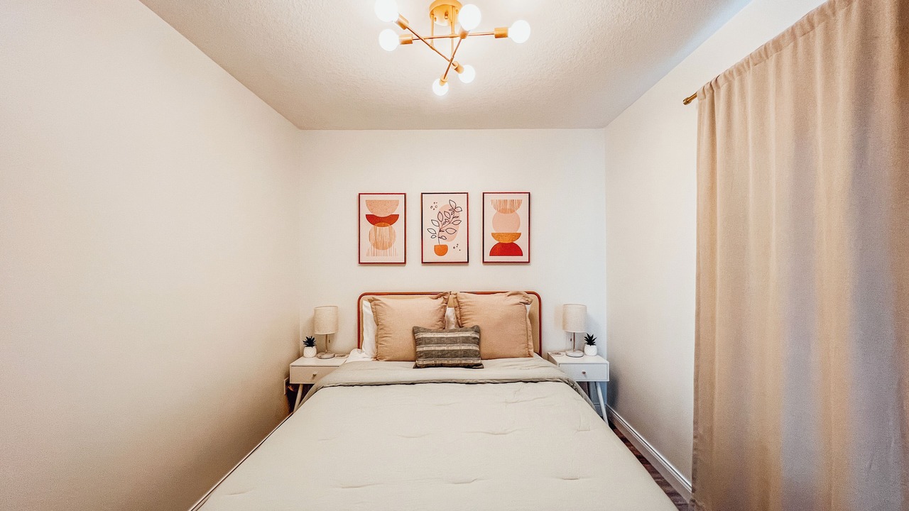 Photo of Bedroom in Northrup
