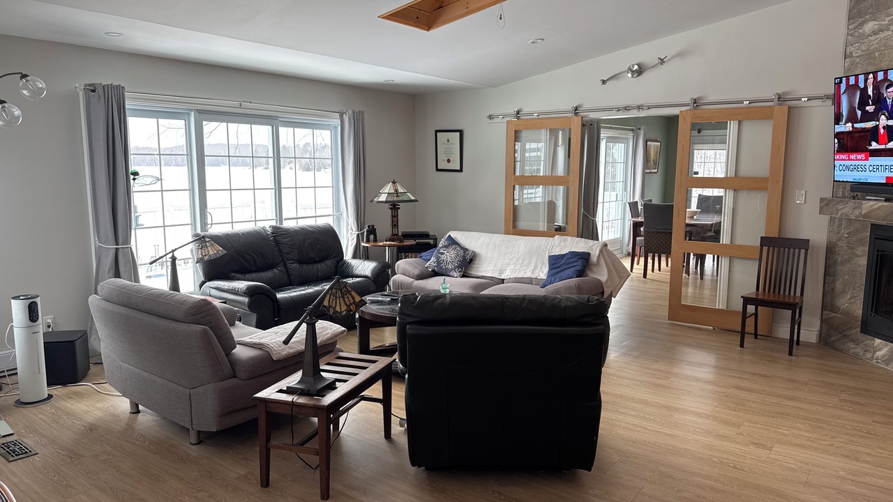 Photo of Livingroom in Port Loring