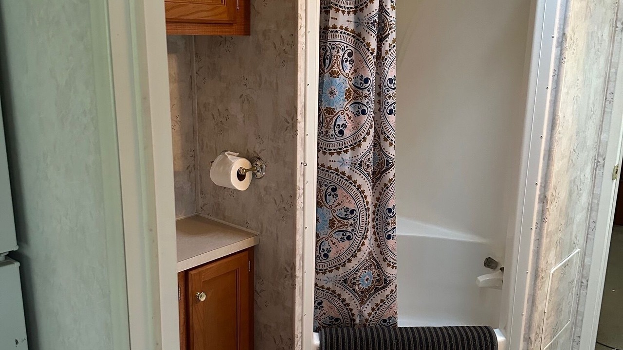 Photo of Bathroom in Erskine