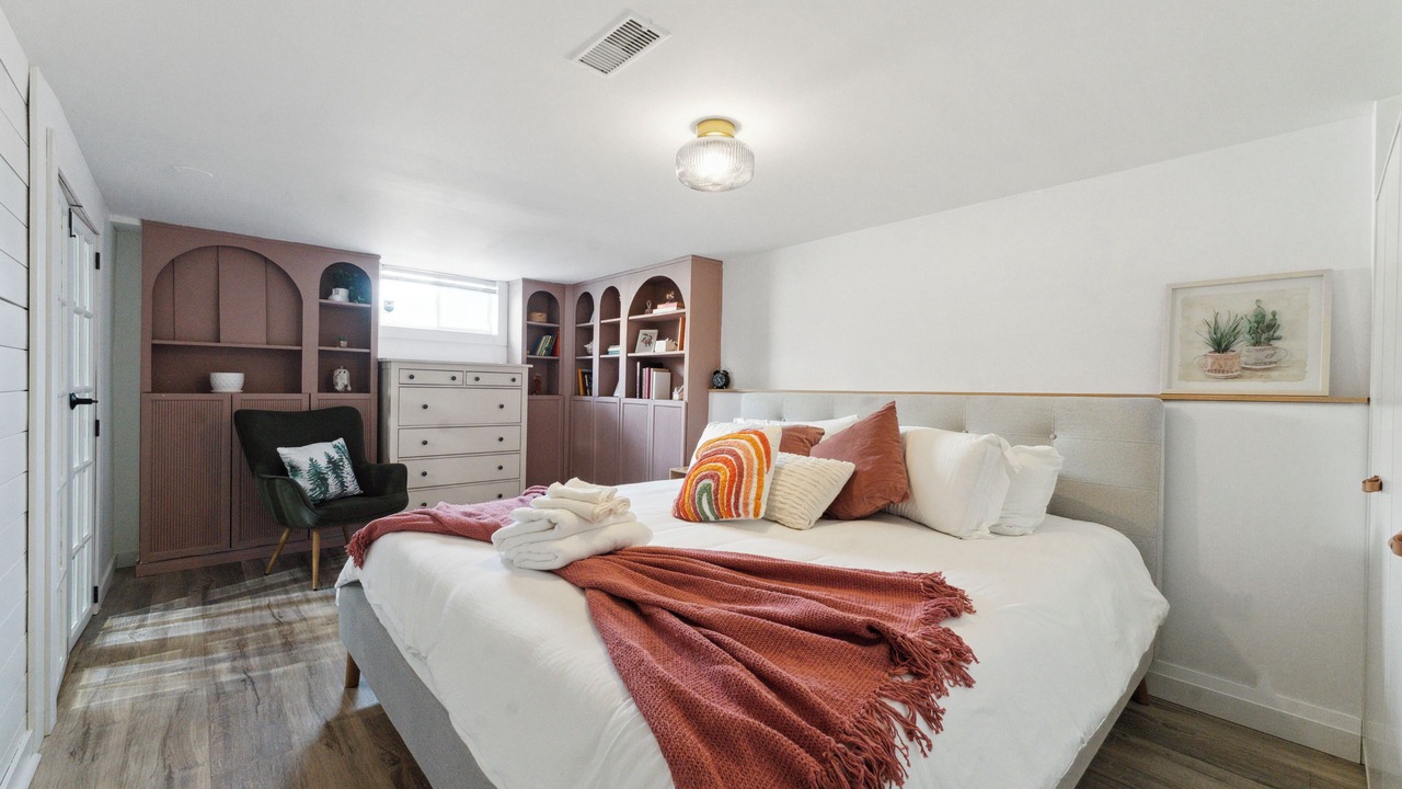 Photo of Bedroom in Civic Hospital - Experimental Farm - Central Park