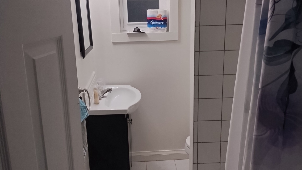 Photo of Bathroom in Woodbine - Lumsden