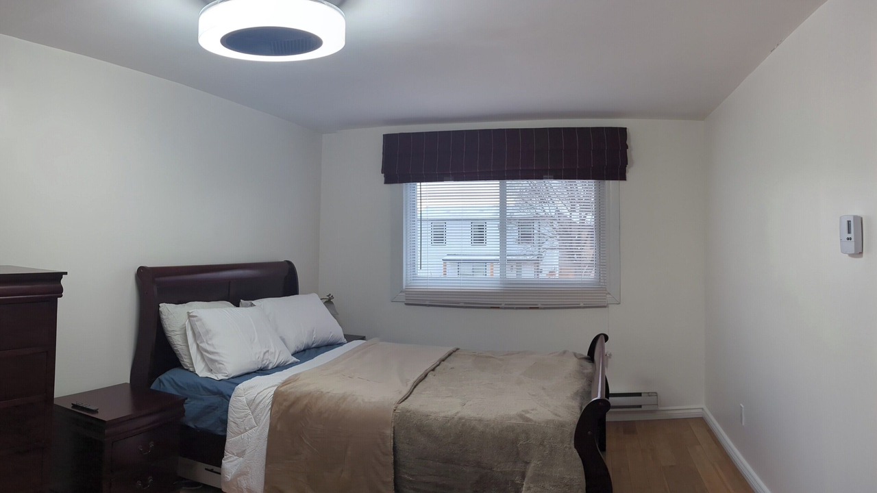 Photo of Bedroom in Bramalea