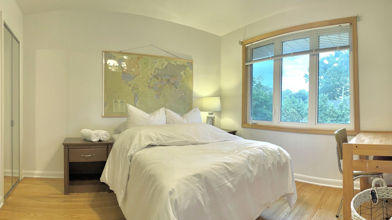 Photo of Bedroom in Sarnia