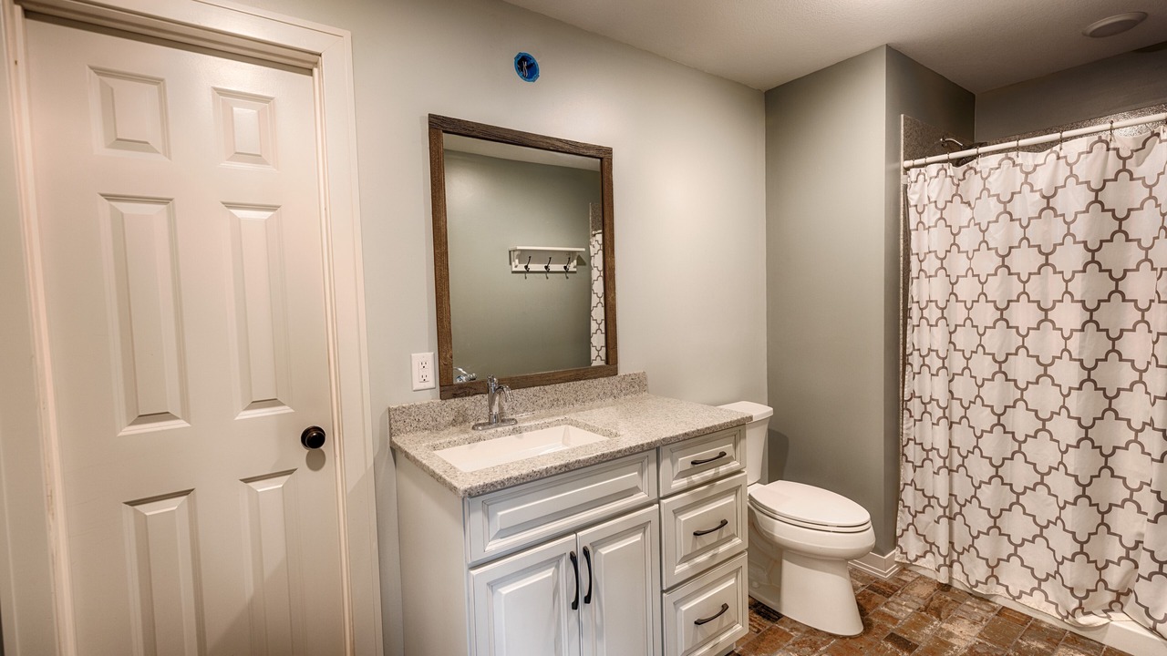 Photo of Bathroom in Tower