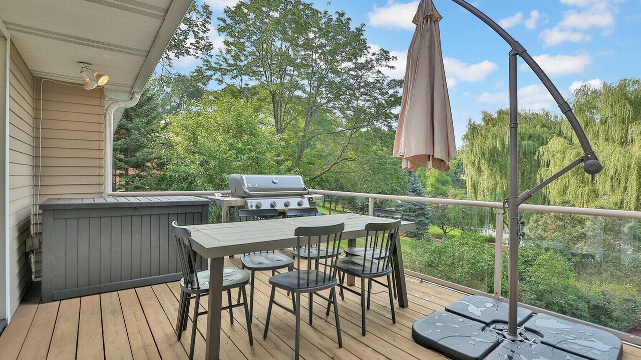 Photo of Outdoor in Burnsville