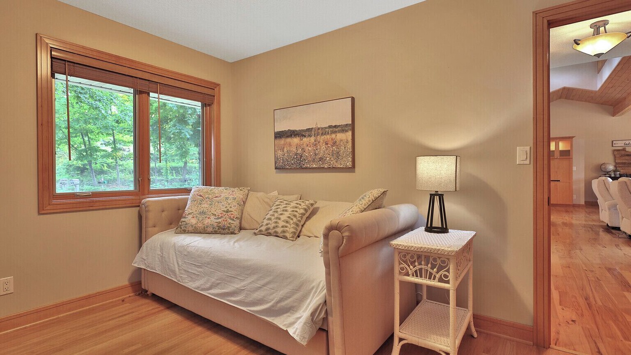 Photo of Livingroom in Burnsville