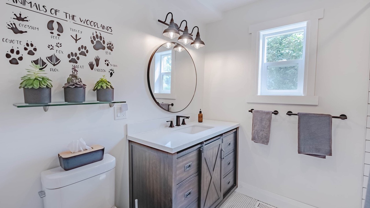 Photo of Bathroom in Sharbot Lake
