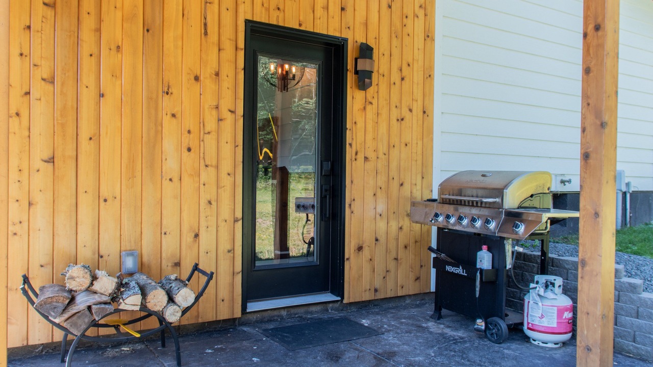Photo of Patio Balcony in Two Harbors