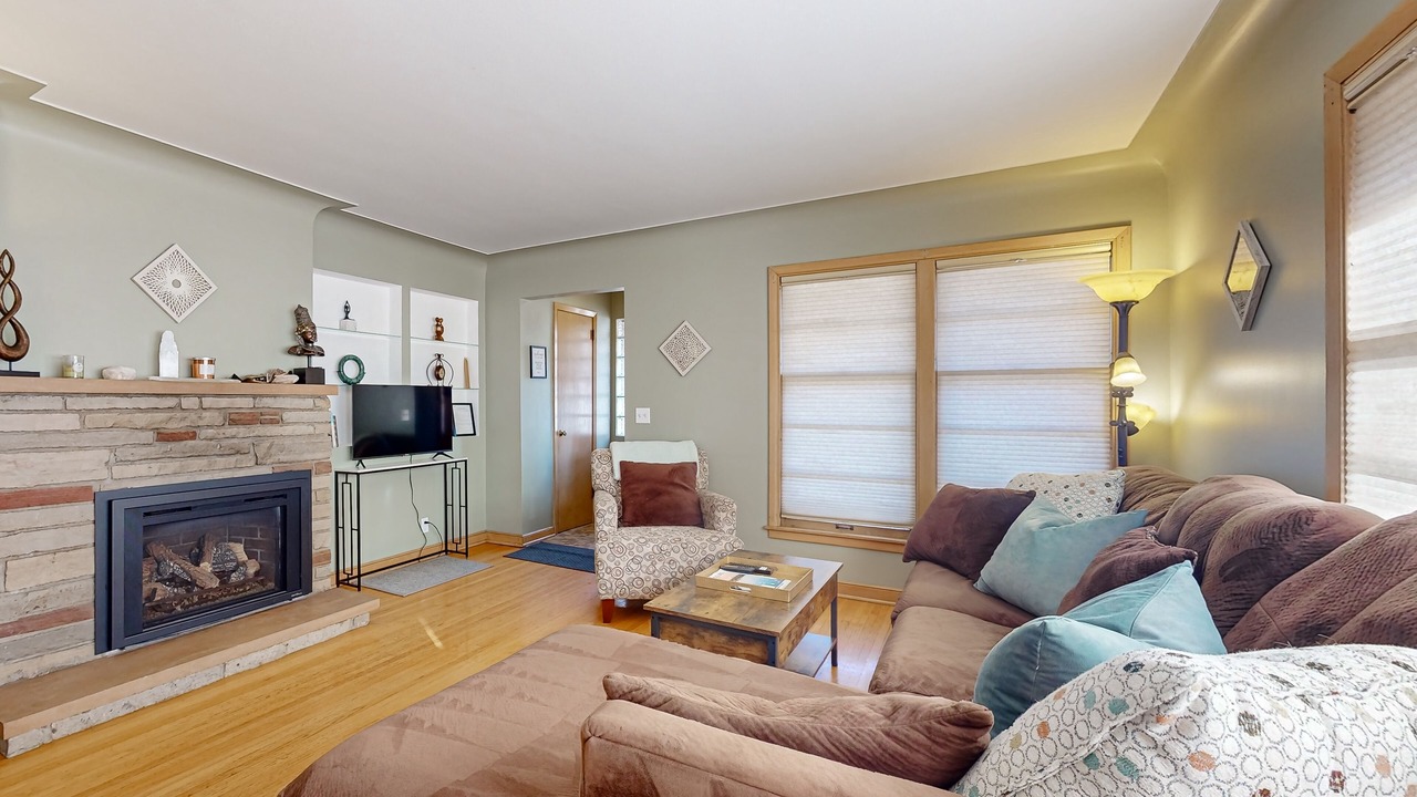 Photo of Livingroom in Fulton