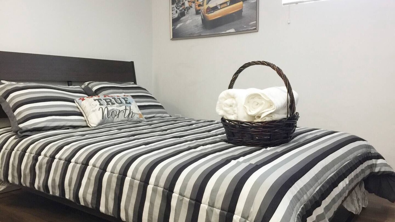 Photo of Bedroom in Riverdale