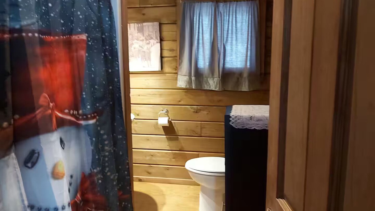Photo of Bathroom in Weslemkoon