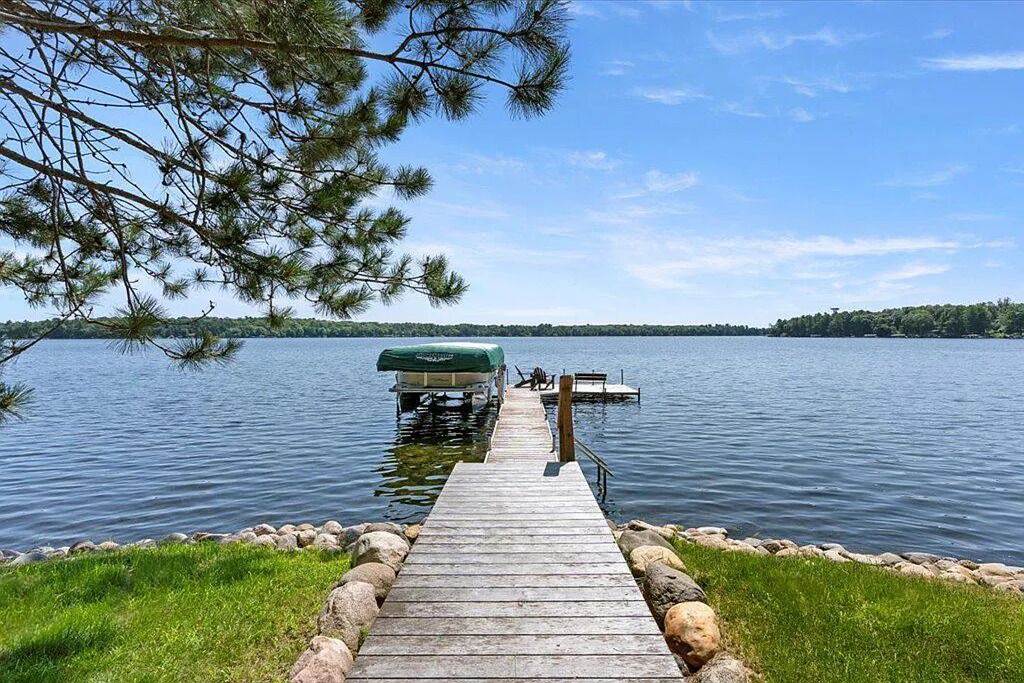 Photo of Others in Bay Lake
