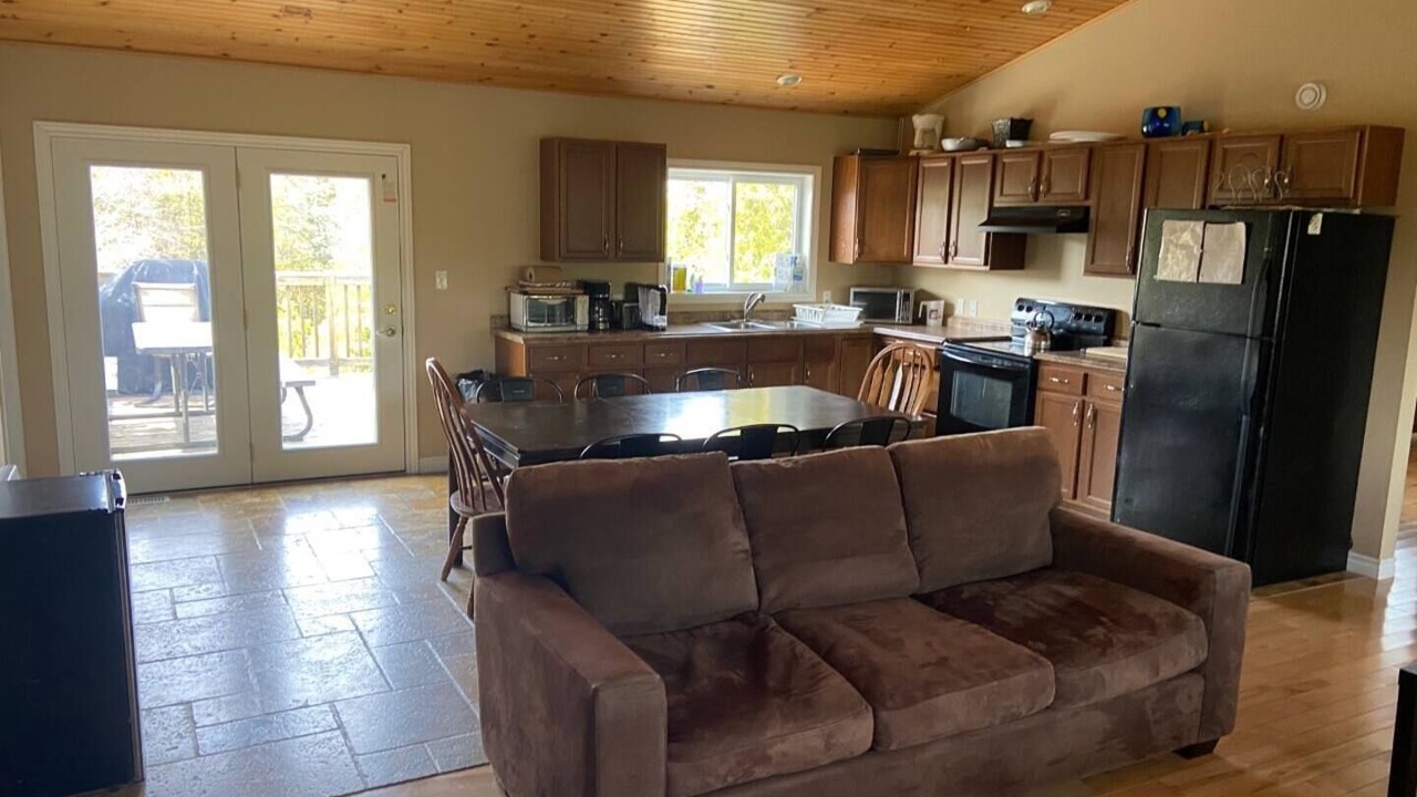 Photo of Livingroom in Miller Lake
