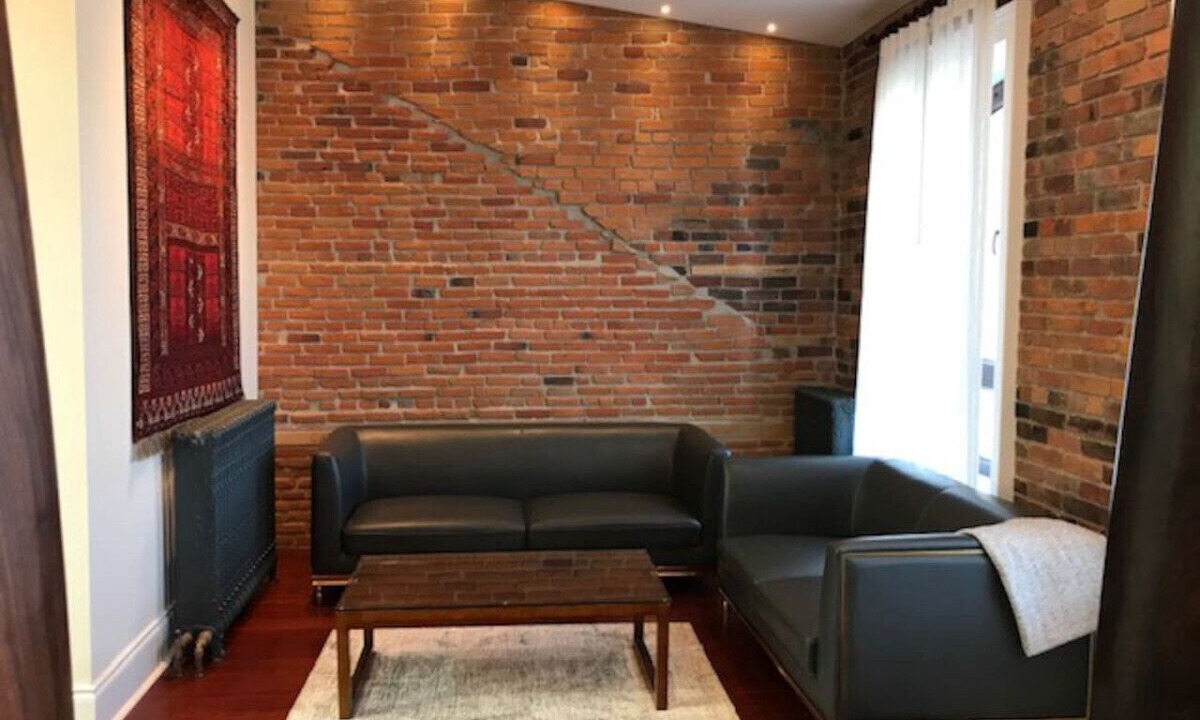 Photo of Livingroom in Belleville