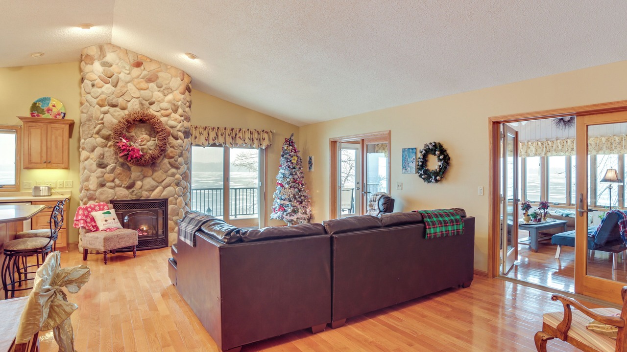 Photo of Livingroom in Howard Lake