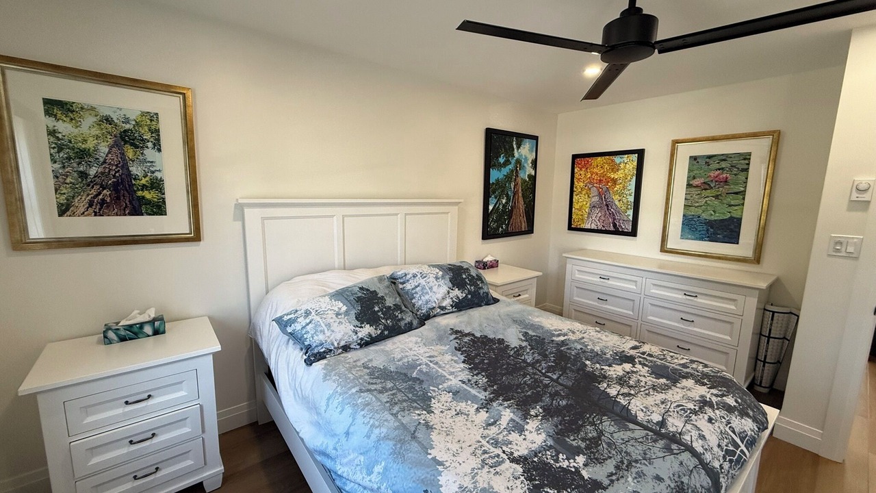 Photo of Bedroom in Grand Bend