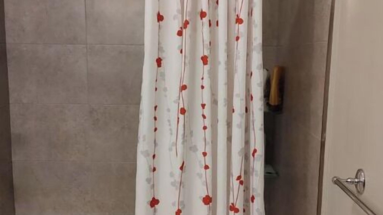 Photo of Bathroom in Orleans Village - Chateauneuf