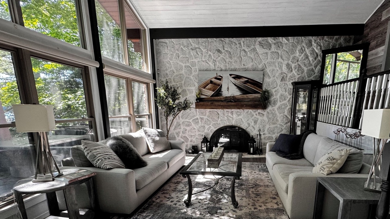 Photo of Livingroom in Novar