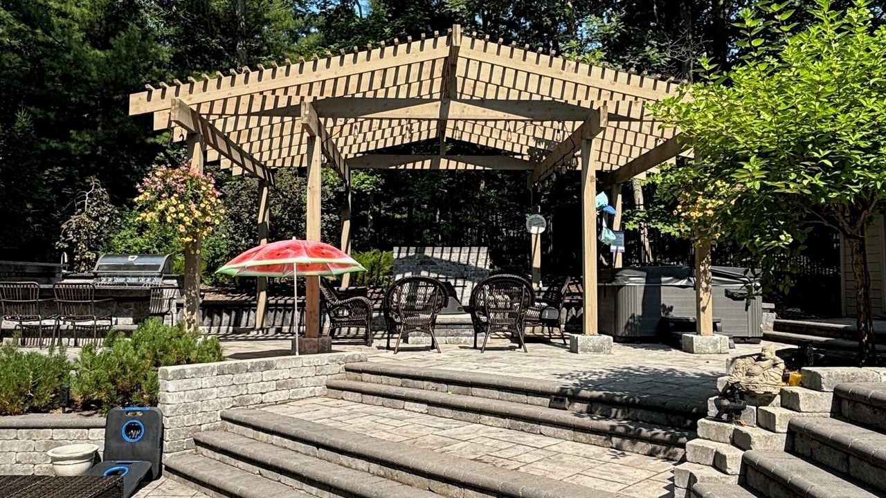 Photo of Patio Balcony in Grand Bend