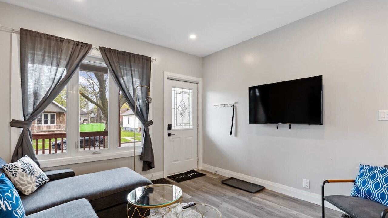 Photo of Livingroom in Bridgeview