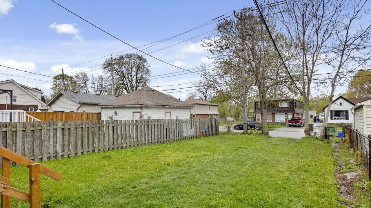 Photo of Outdoor in Bridgeview
