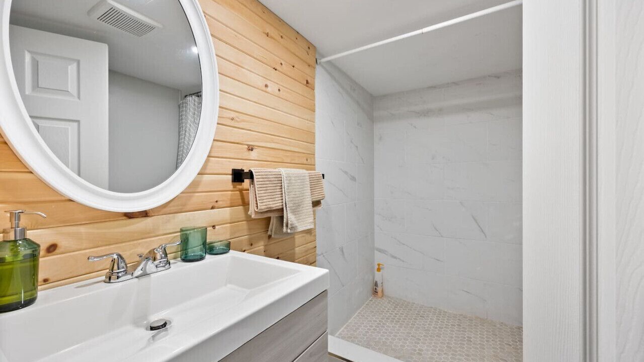 Photo of Bathroom in Bridgeview
