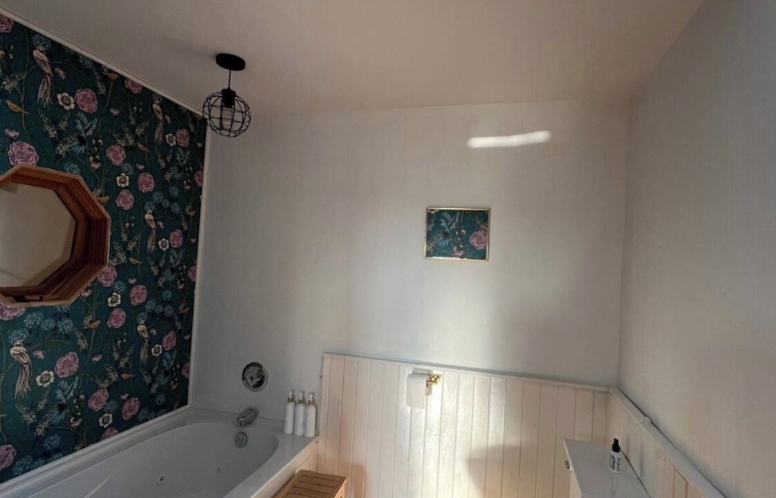 Photo of Bathroom in Madoc