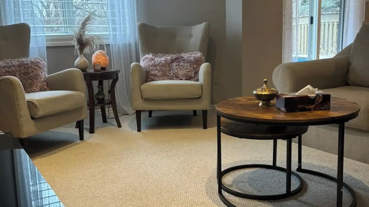 Photo of Livingroom in Meadowvale Village