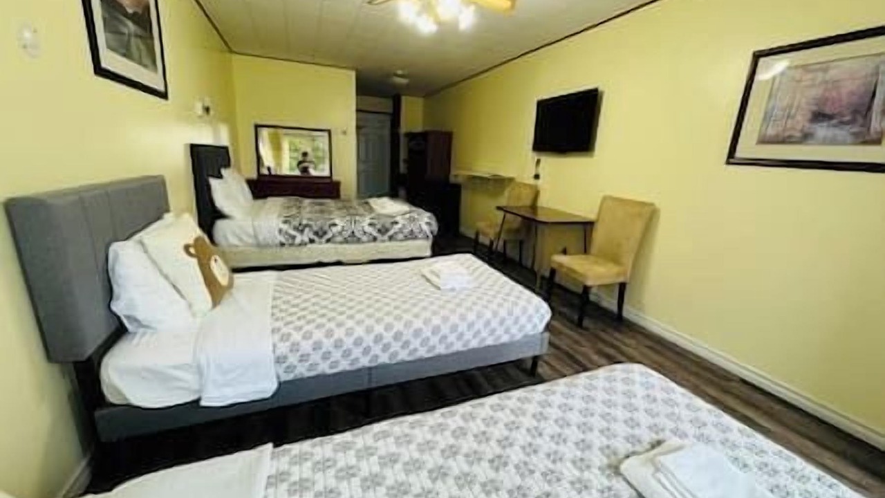 Photo of Bedroom in Port Stanton
