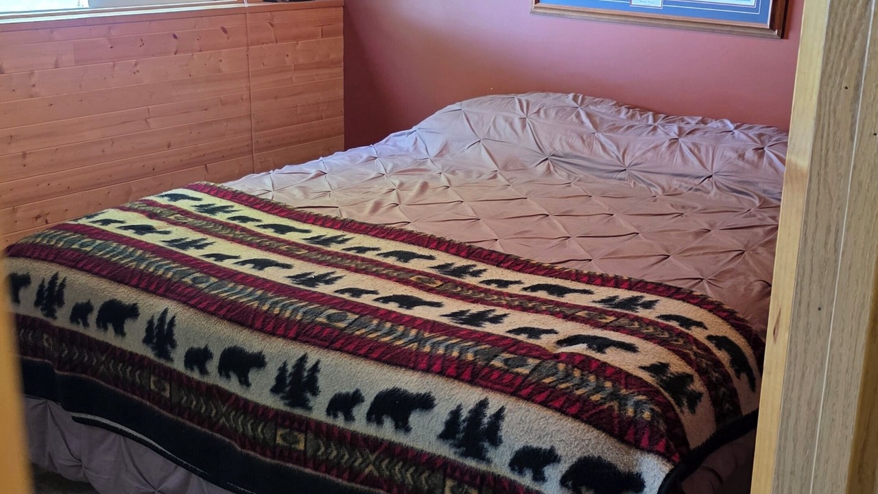 Photo of Bedroom in Audubon