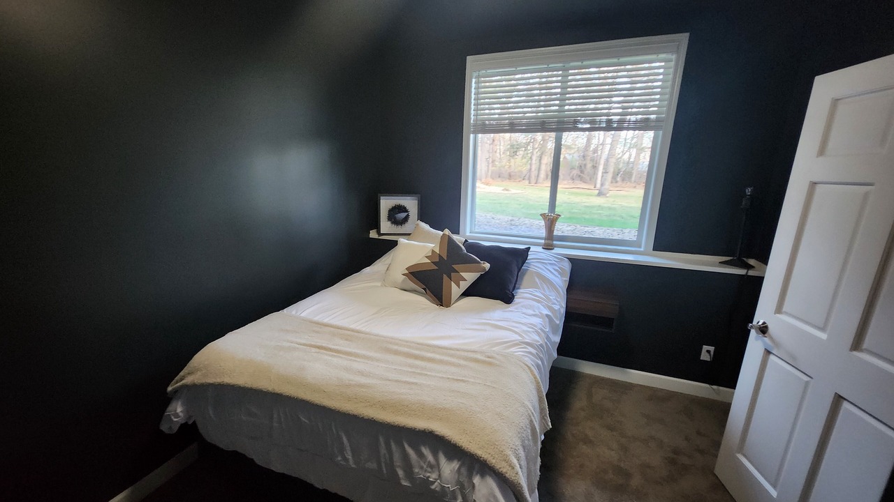 Photo of Bedroom in Shakopee