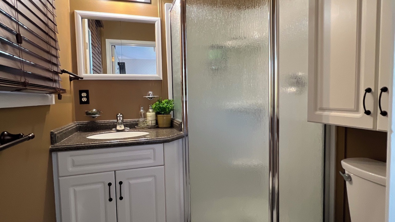 Photo of Bathroom in Cobden