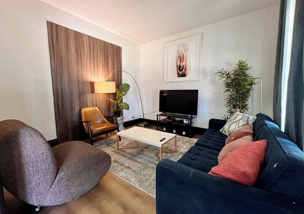 Photo of Livingroom in Bridgeview