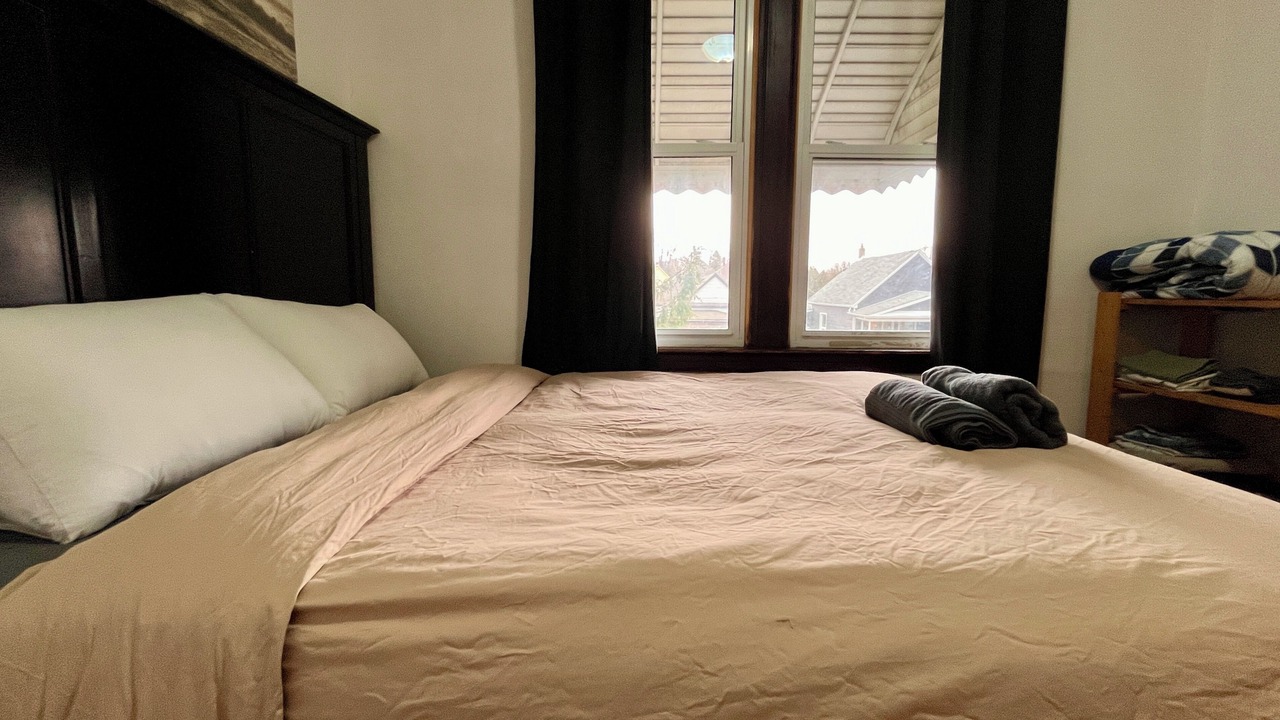 Photo of Bedroom in Bridgeview