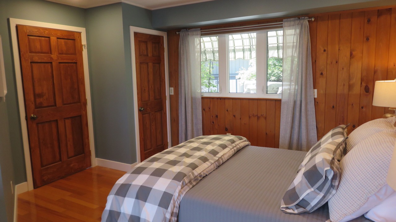 Photo of Bedroom in Bobcaygeon