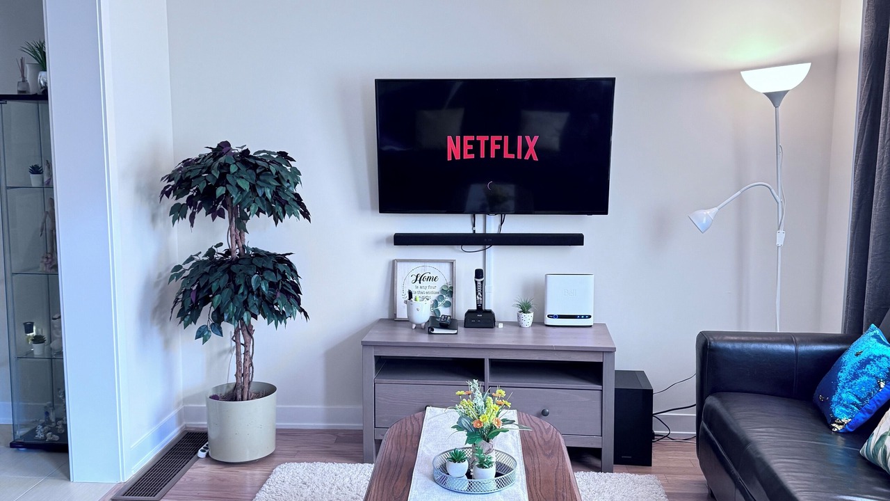 Photo of Livingroom in Port Colborne