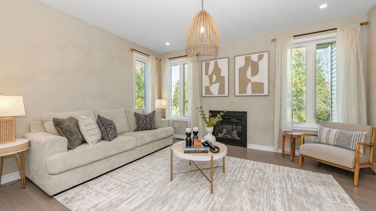 Photo of Livingroom in Kemptville
