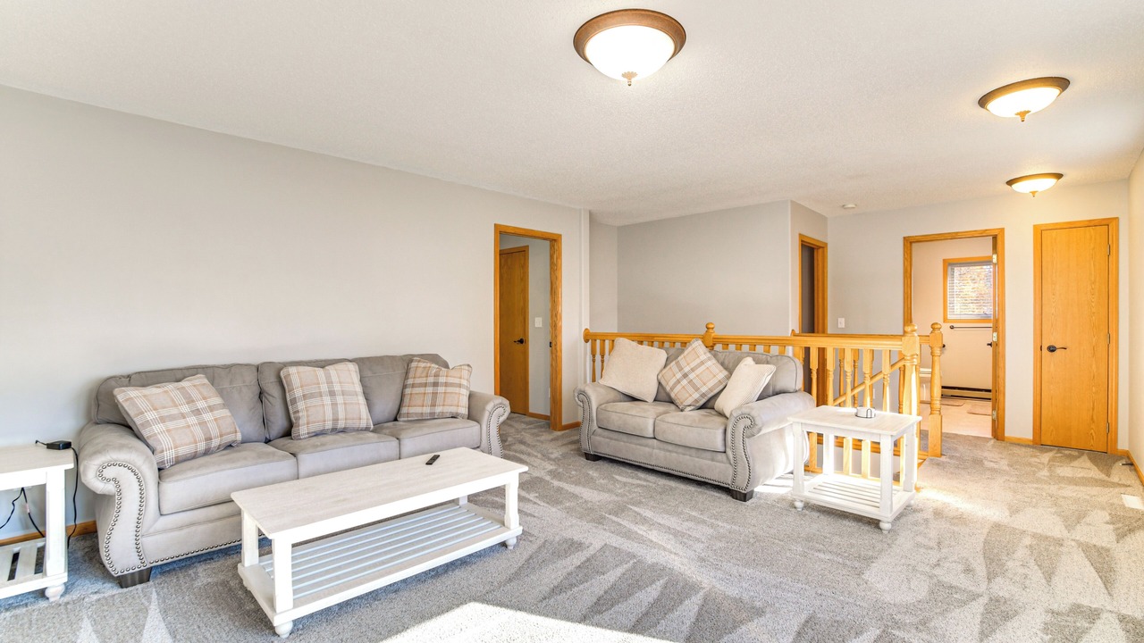 Photo of Livingroom in Detroit Lakes