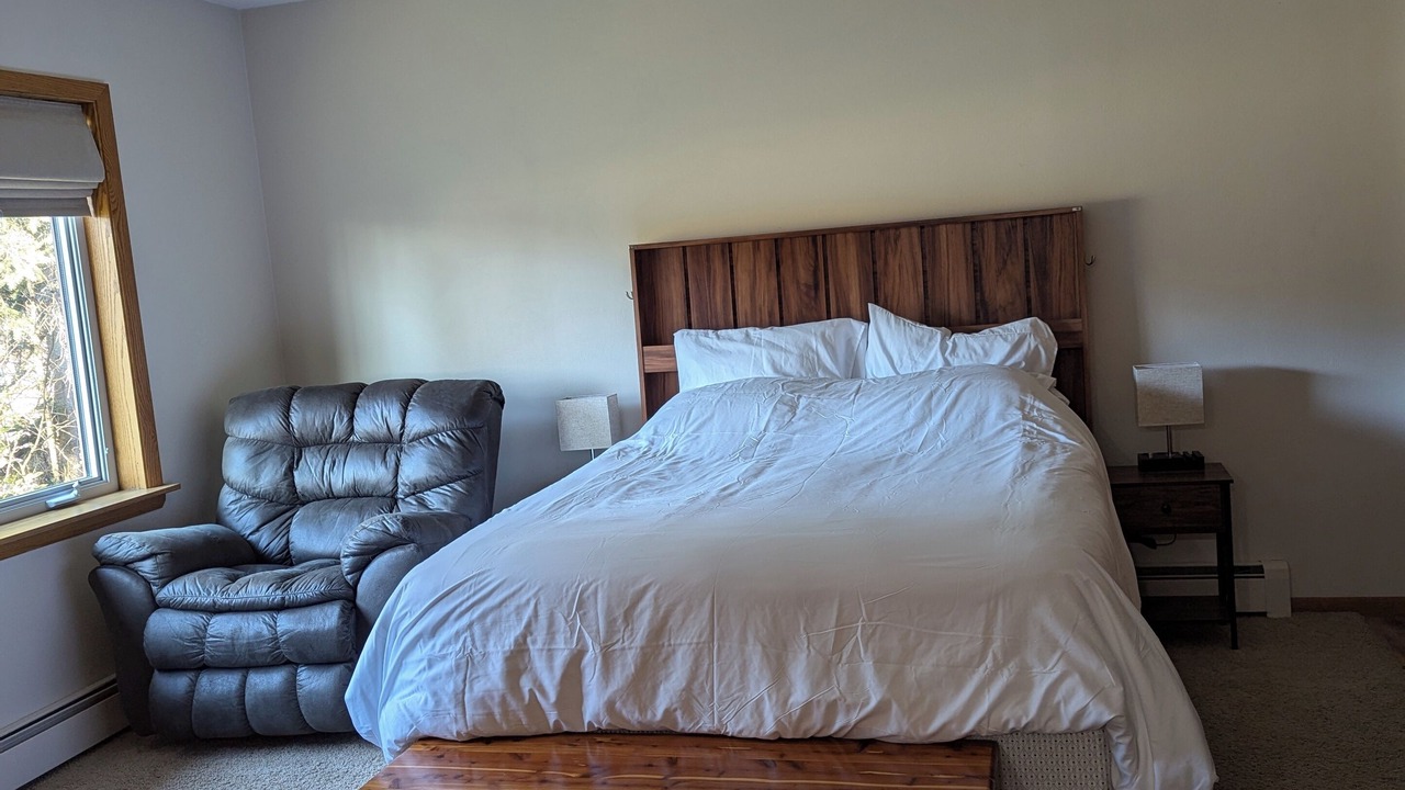 Photo of Bedroom in Hermantown