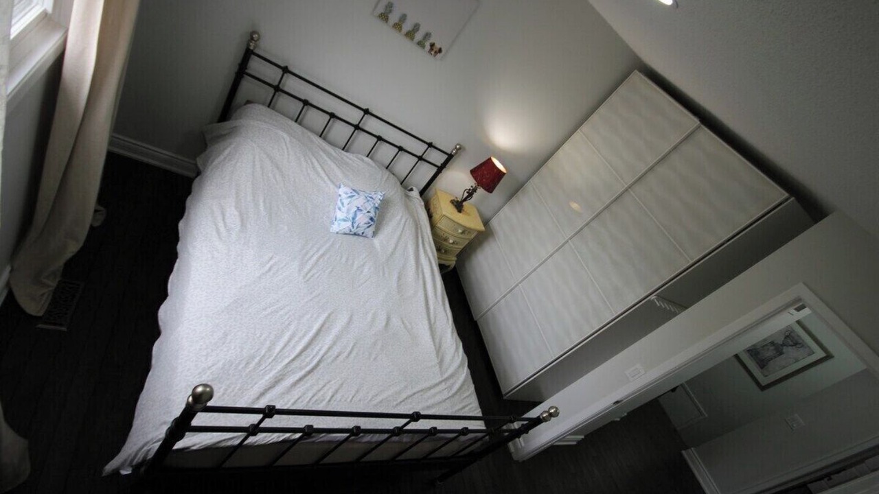 Photo of Bedroom in Thornhill