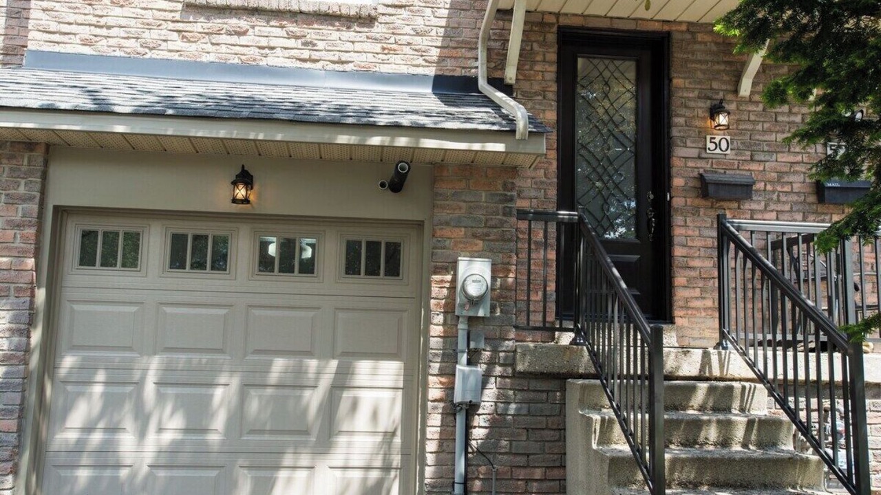 Photo of Outdoor in Thornhill