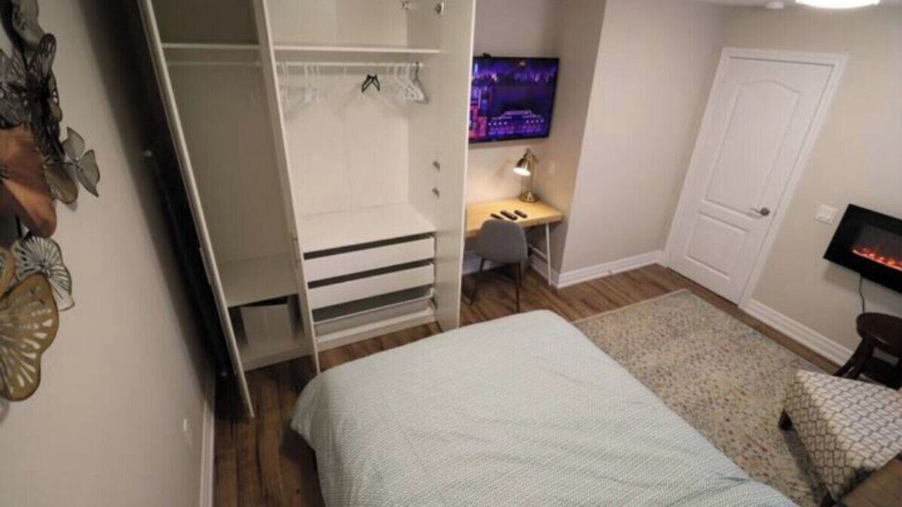 Photo of Bedroom in Thornhill