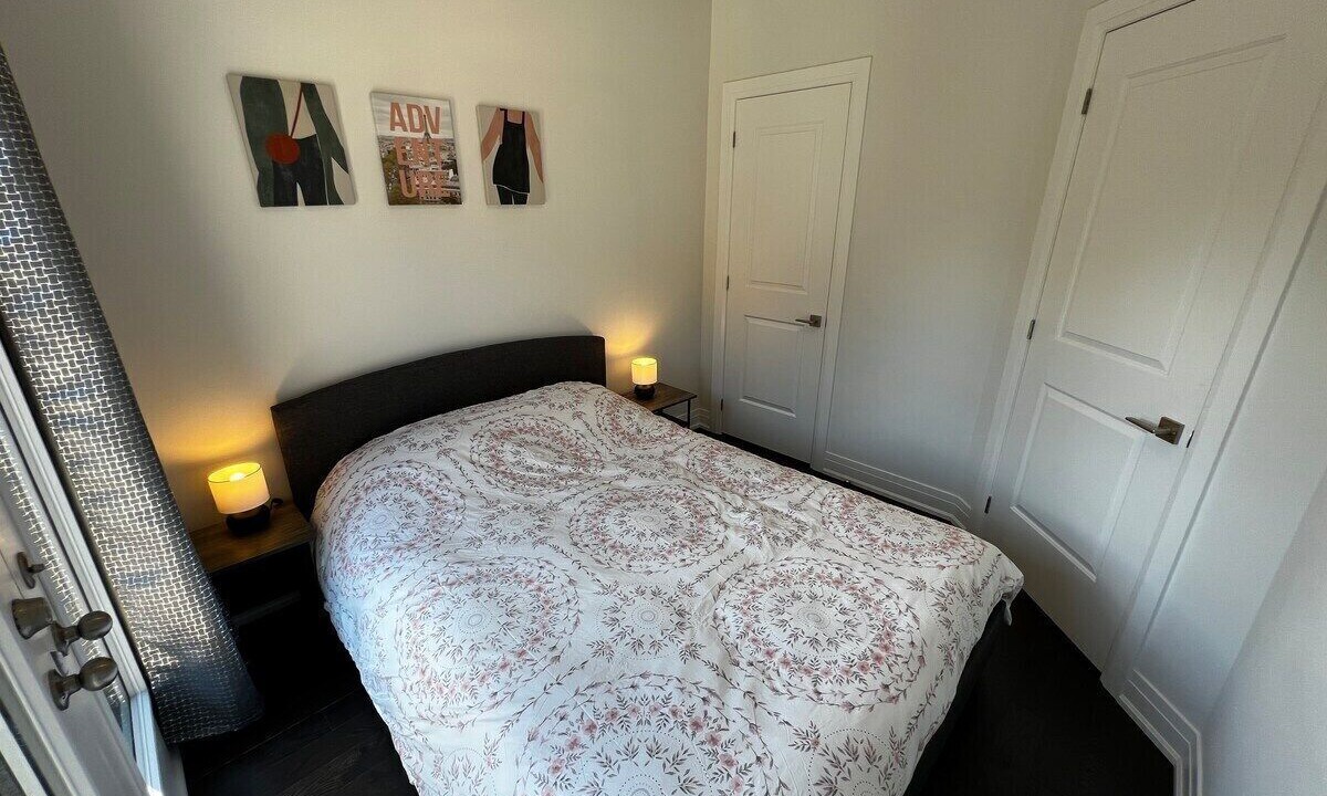 Photo of Bedroom in Newmarket