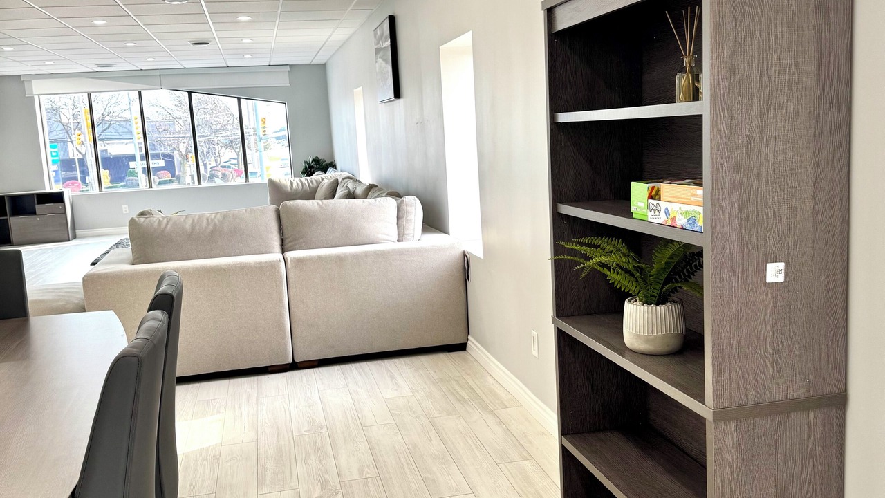 Photo of Livingroom in East Windsor