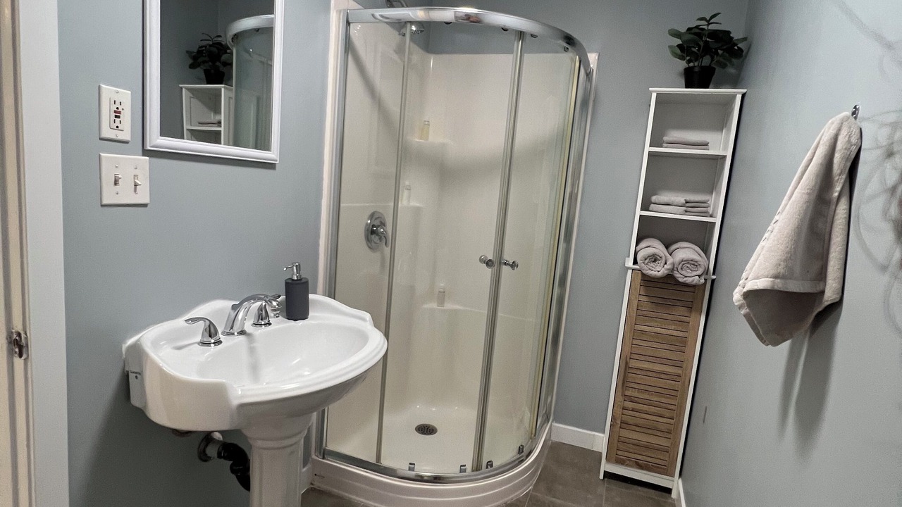 Photo of Bathroom in Lowertown