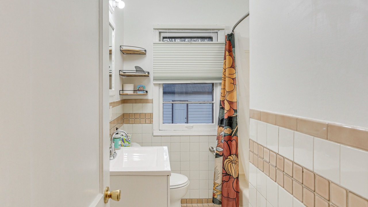 Photo of Bathroom in Richfield