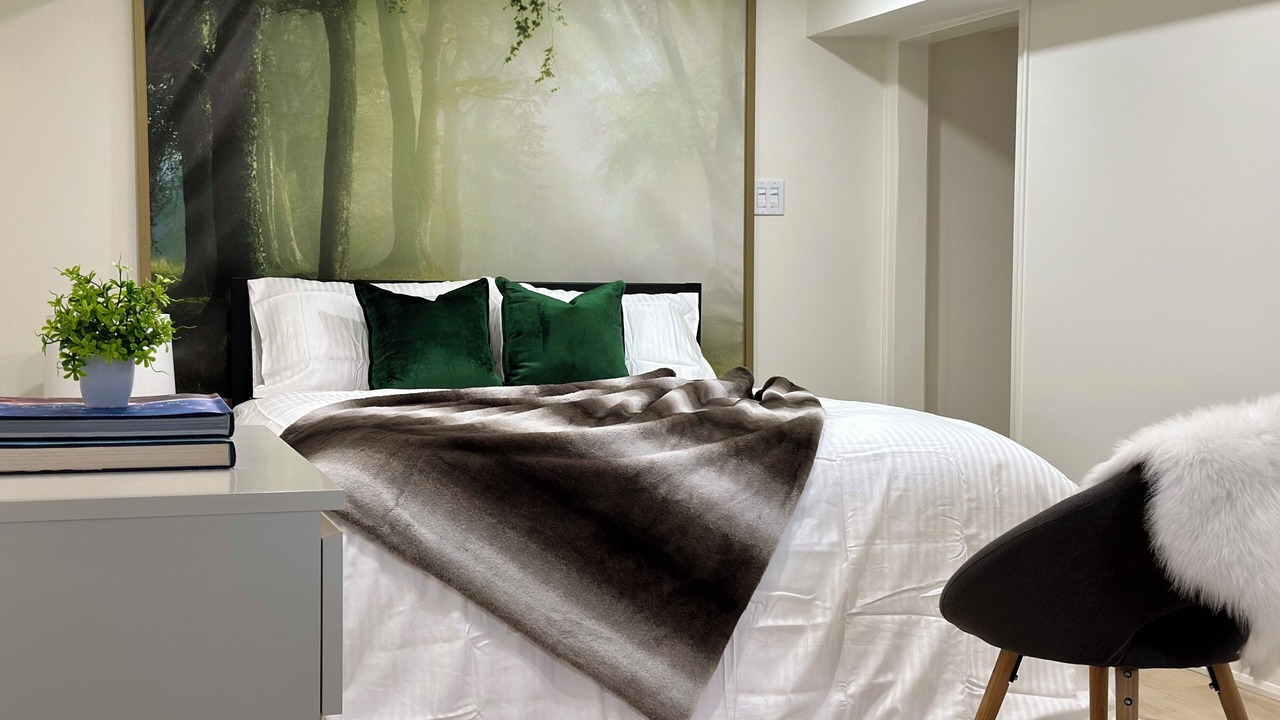 Photo of Bedroom in Humber Bay