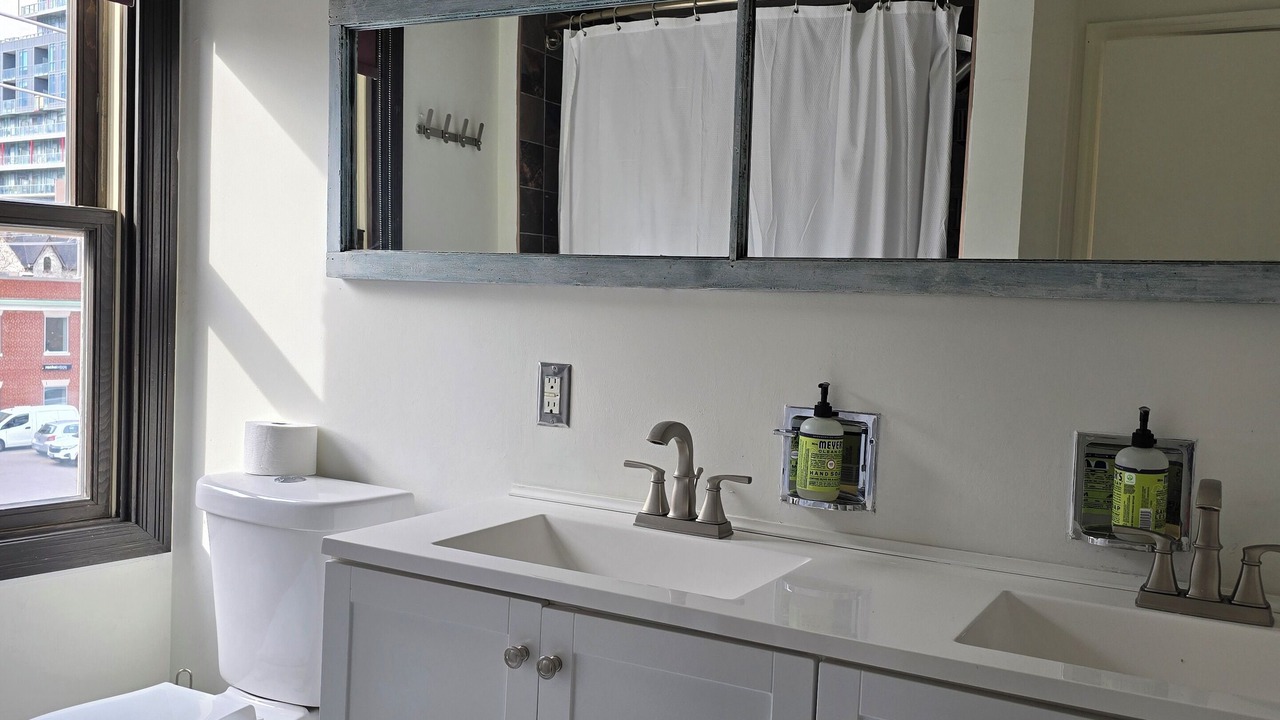 Photo of Bathroom in Regent Park