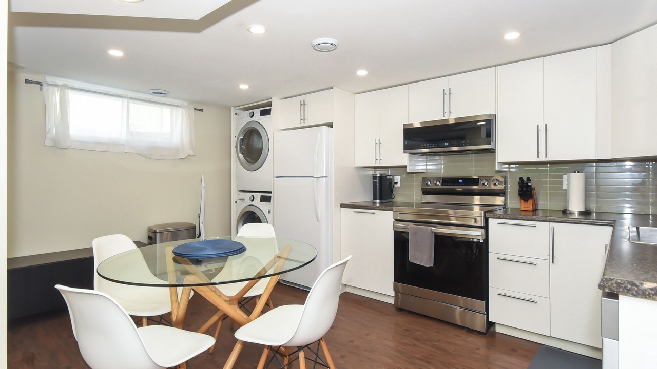 Photo of Kitchen in Ottawa Division